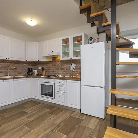 Semesterbostad Casa Mia In Butkovici - Haus Fuer 5 Personen *