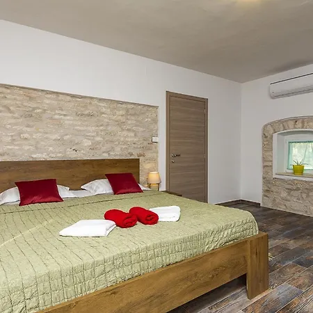Casa Mia In Butkovici - Haus Fuer 5 Personen 펜션 *